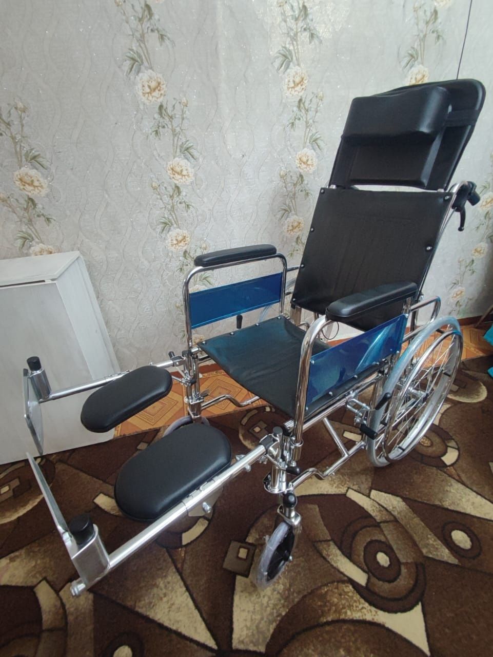 Инвалидная коляска