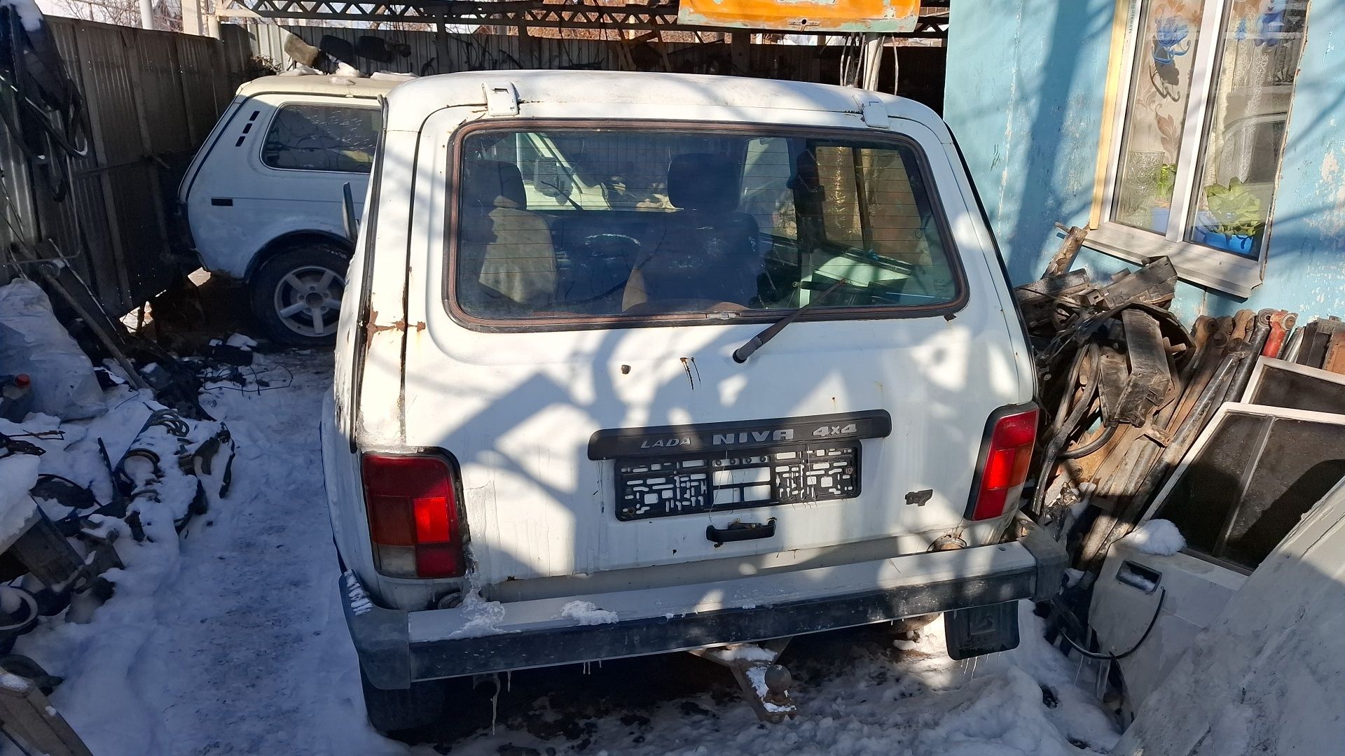 Нива по запчастям