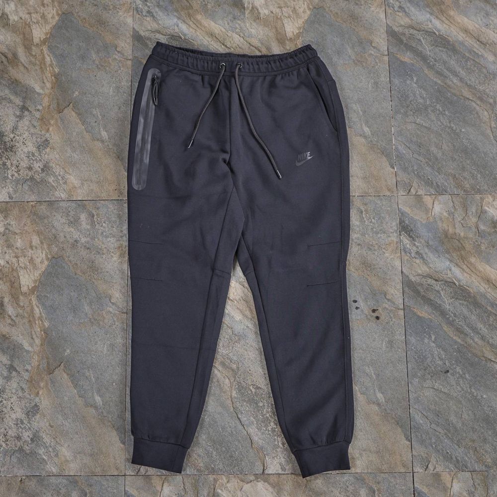 Nike tech fleece