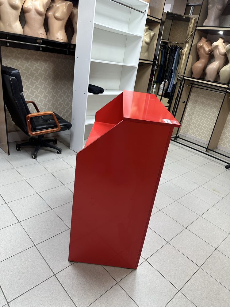 Продам Ресепшн 15000 тг