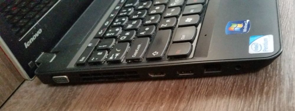 ноутбук Lenovo в подарок мышка
