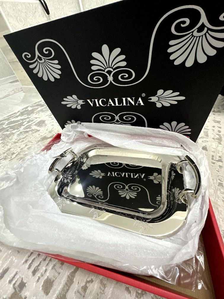 Продам поднос Vicalina
