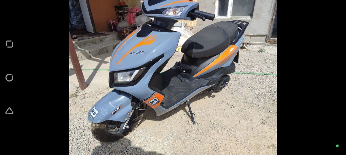 Продам мопед М8 150куб