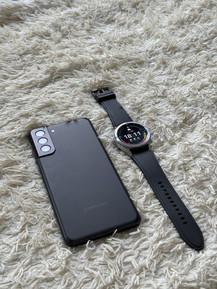 Samsung S21+ в идеальном состоянии