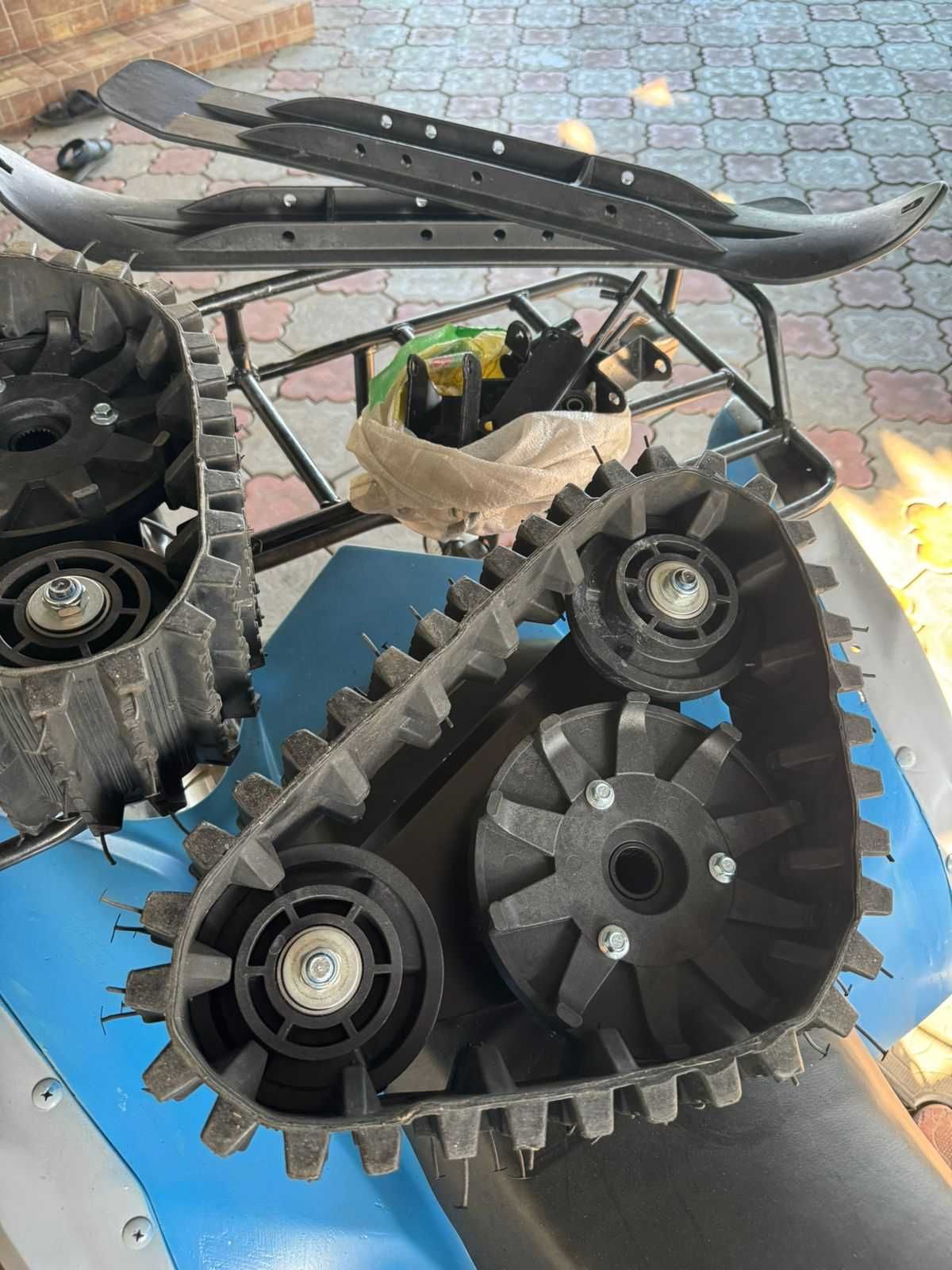 /Гусеницы + лыжи на Квадроцикл 50-200 cc (весь комплект)