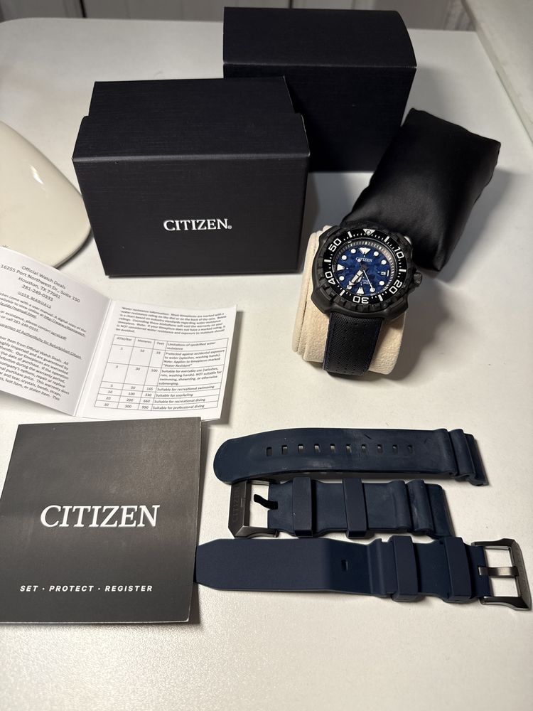 Часы кварцевые Citizen Eco Drive дайвер
