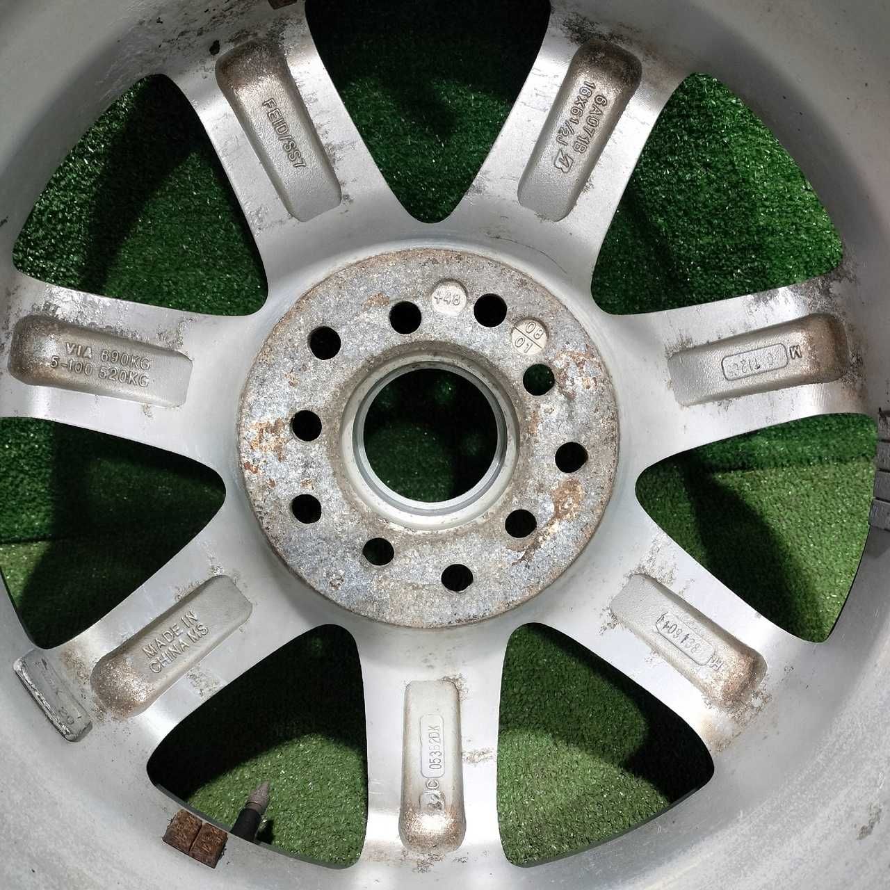 Продам Универсальный Диски Bridgestone Feid SS7 R16 5/100 и 5/114,3