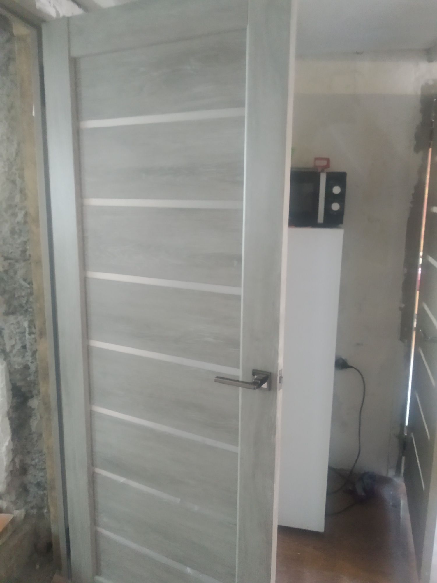Продам дверь новую межкомнатную