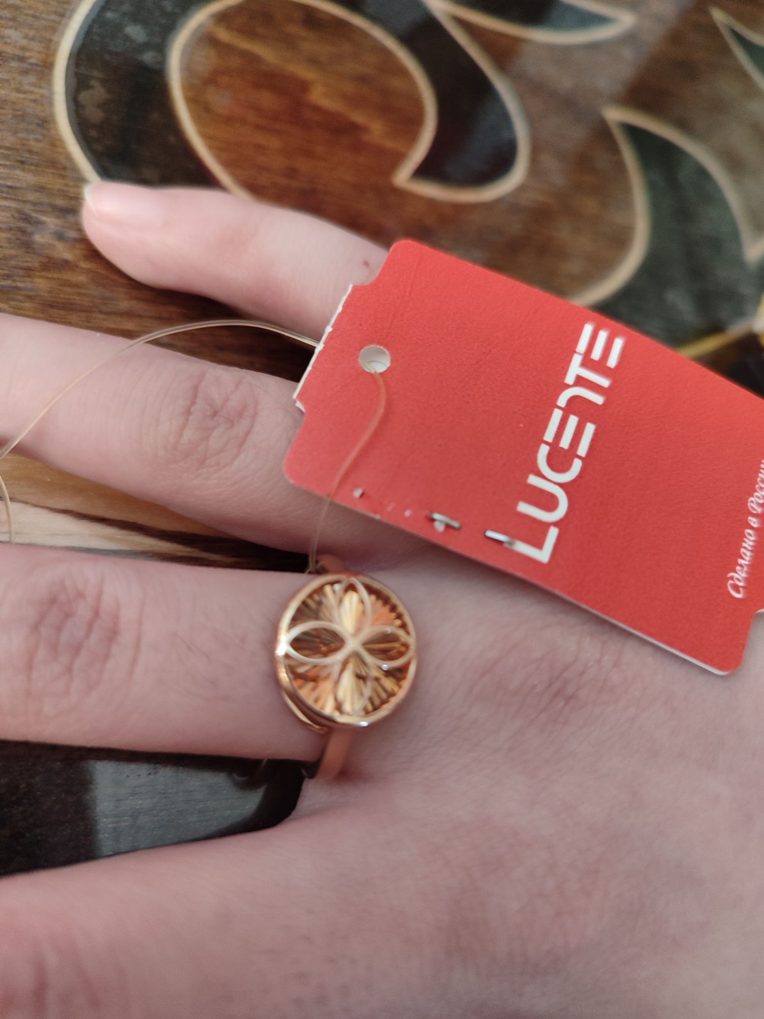 Продам золотой набор бренд Lucente