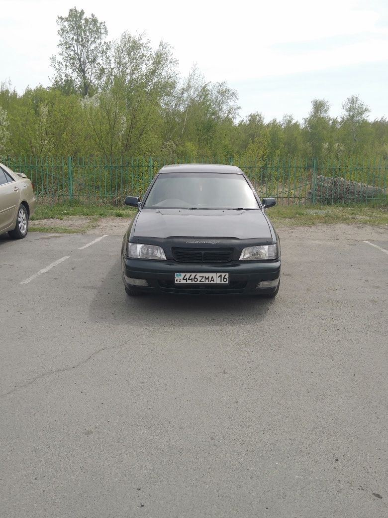 Продам легендарный автомобиль Камри люмьер.