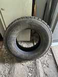 Продам шину на спецтехнику-грузовые  Bridgestone 245/70/R 17.5