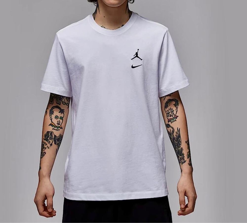 Футболки Nike  Jordan