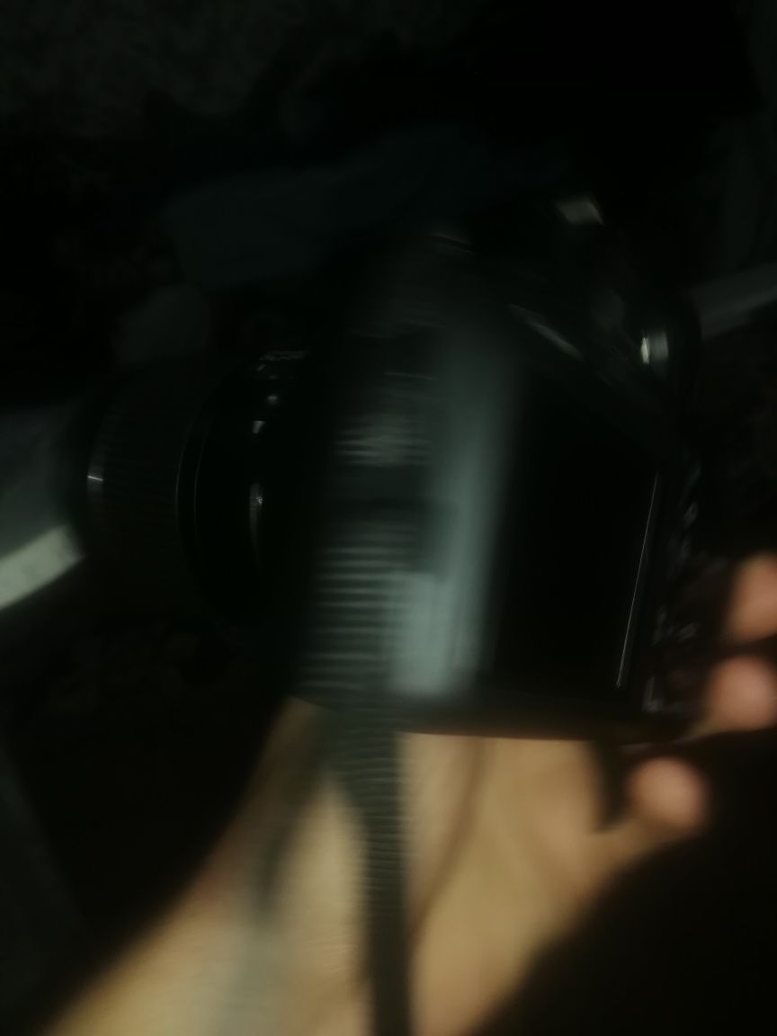 Продам фото камеру canon