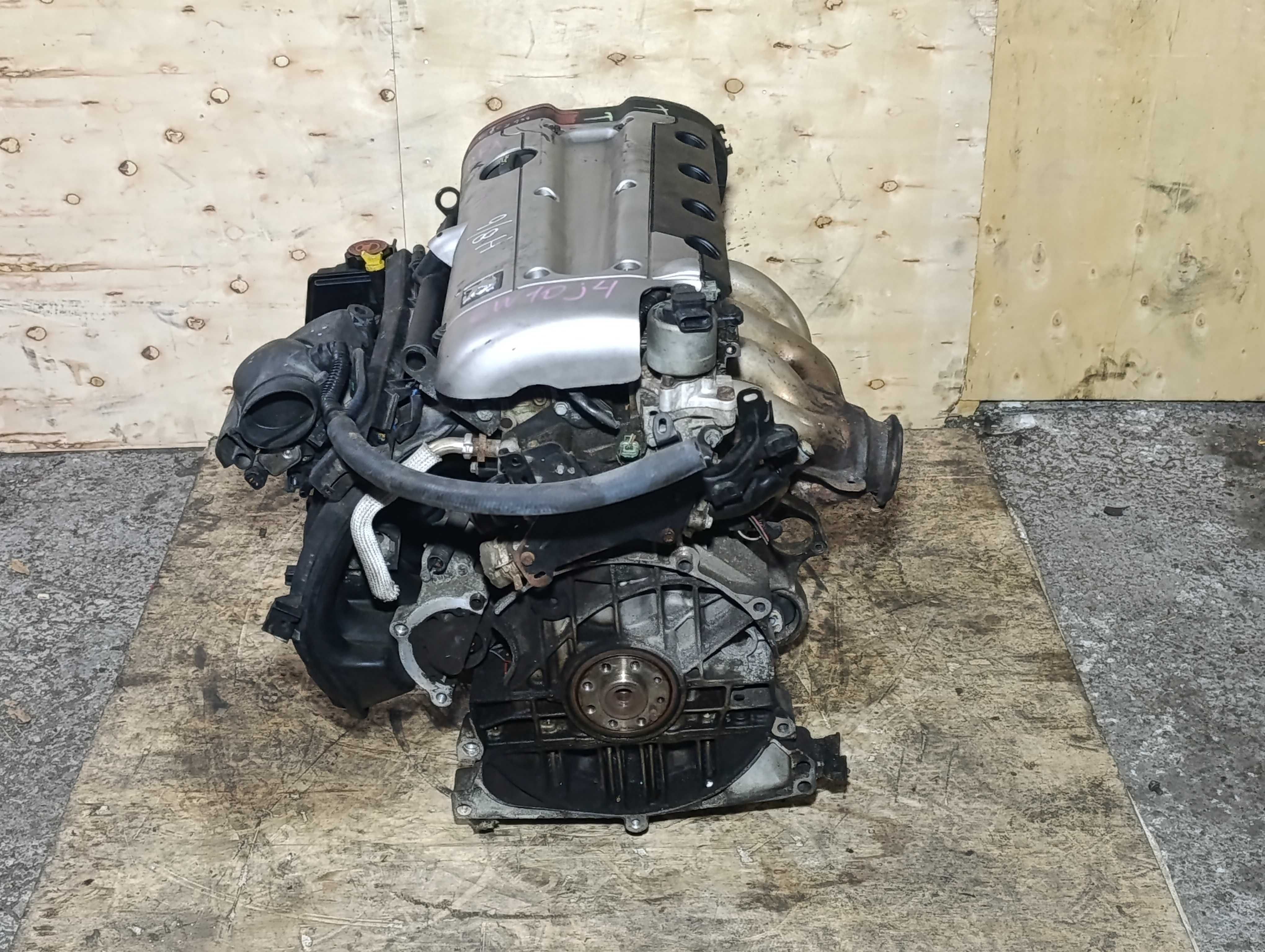 Двигатель EW10J4 RFN 2.0 Peugeot Citroen