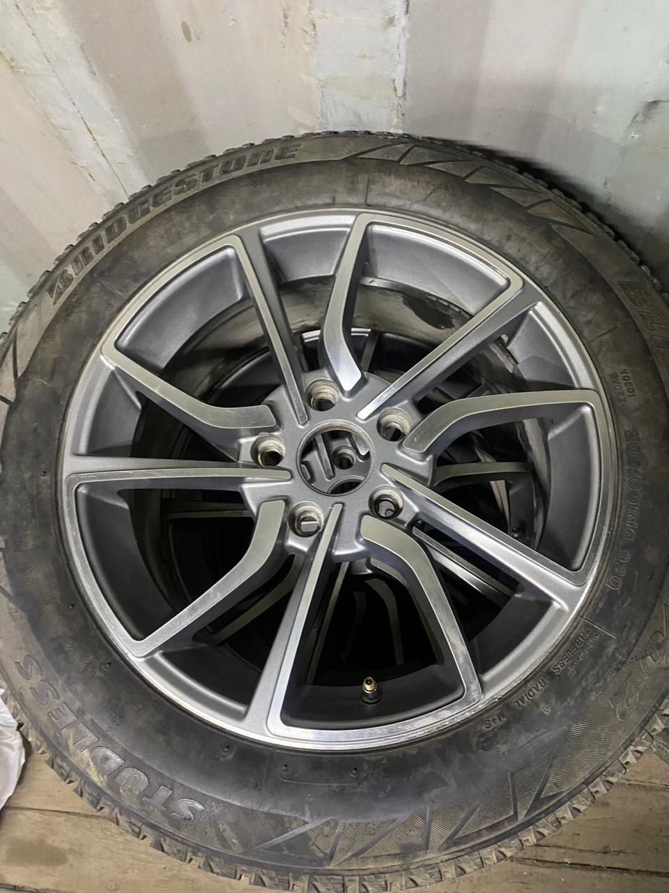 Диски с зимней резиной на Toyota Camry,Nissan,Mazda 5*114 R16