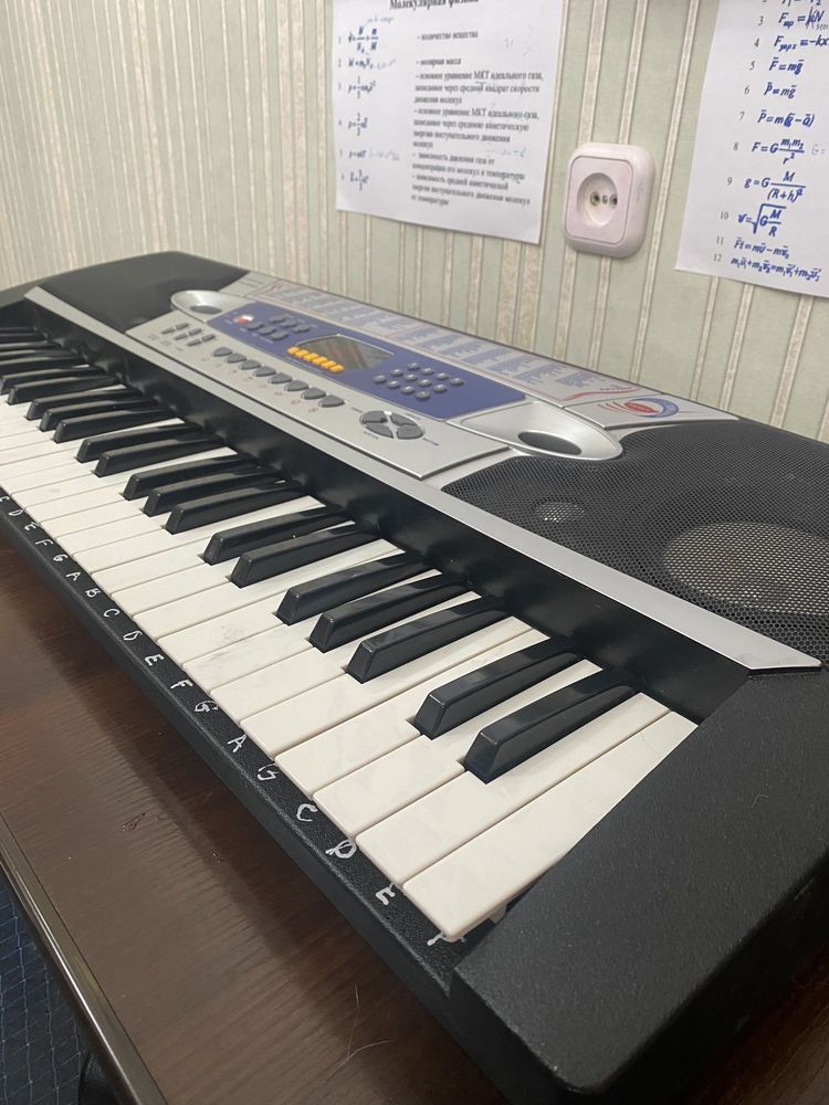 Синтезатор CORTLAND MK-2063