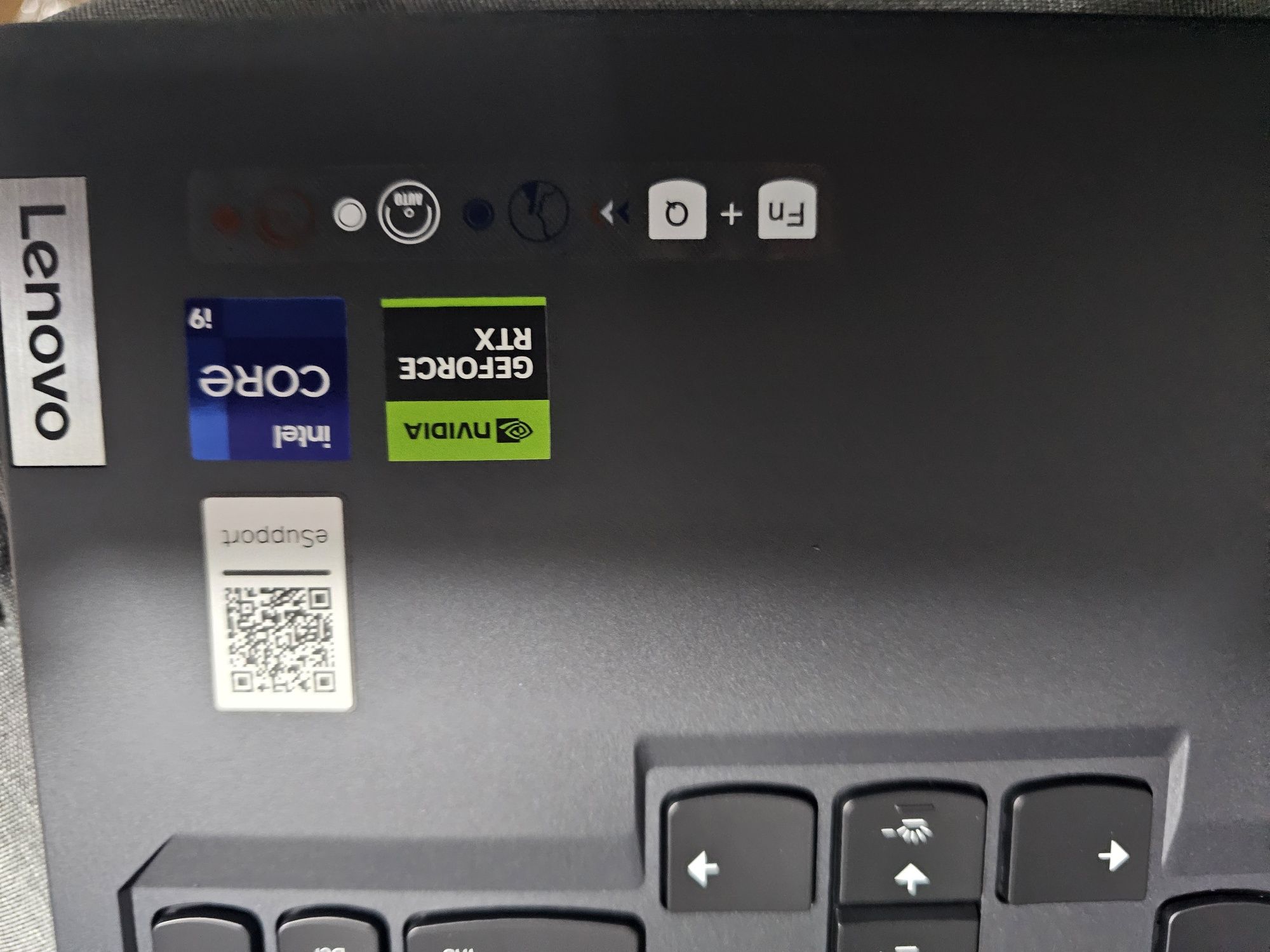 Lenovo legion pro 7 core i9 gtx 4080
