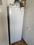 Продам морозильник Indesit