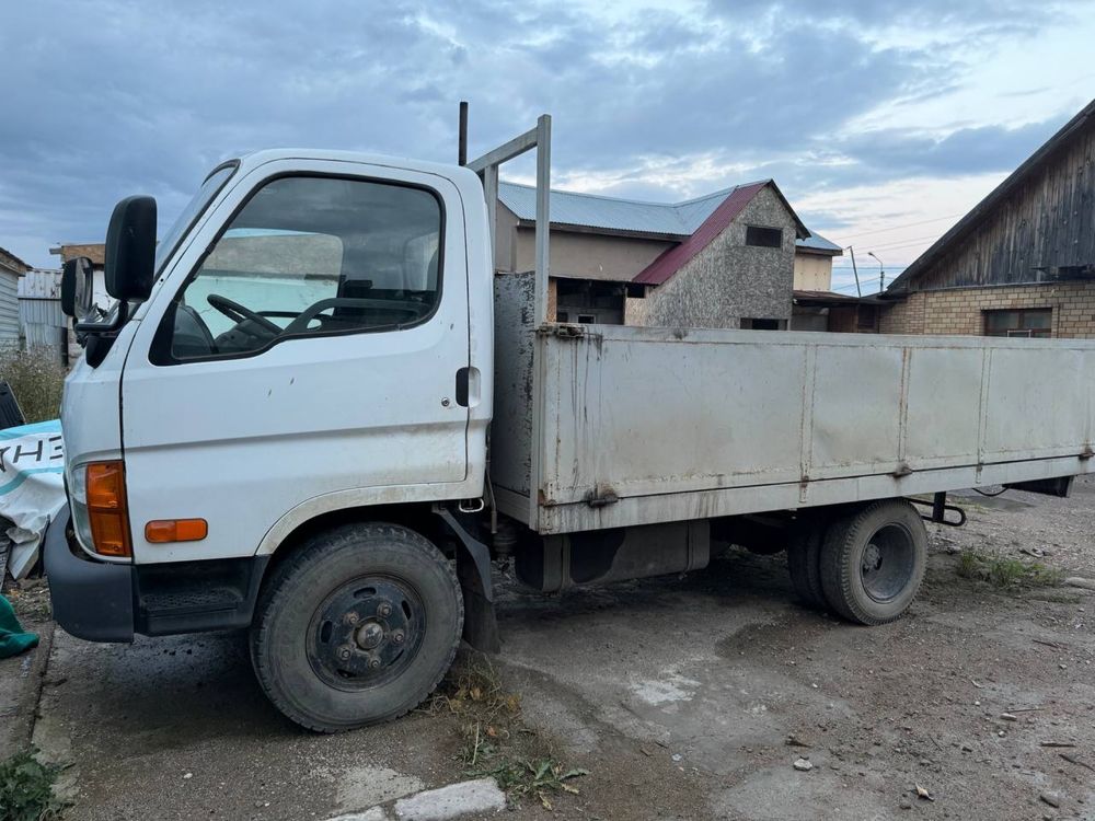 Бортовой шасси Hyundai HD 45