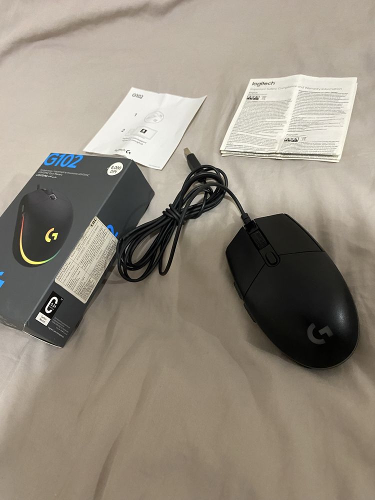игровая мышь logitech g102 ПОЧТИ НОВАЯ