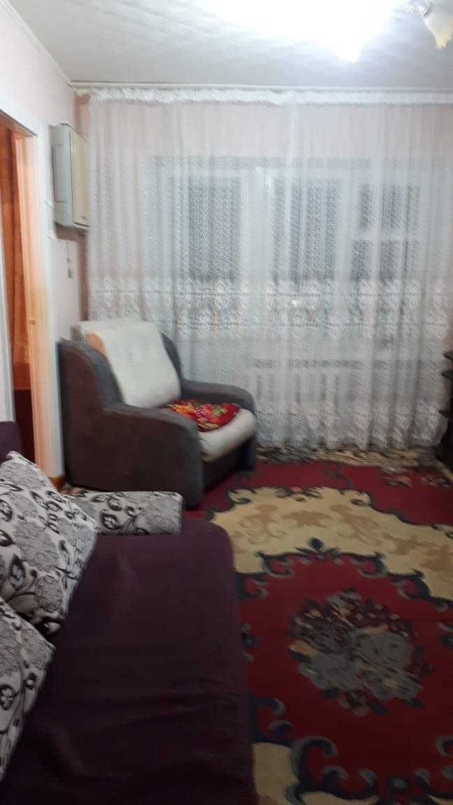 Продам квартиру 2-х комнатную во 2 мкрн.