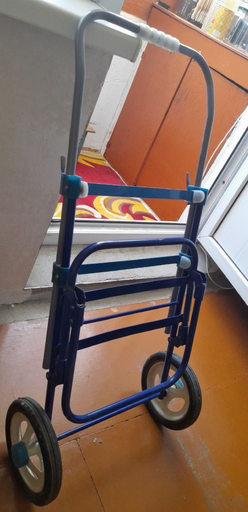 Срочно продам тележку.