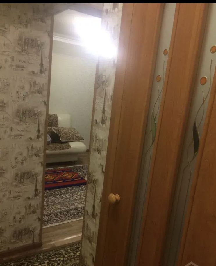 Продам квартиру на Сураганова 9