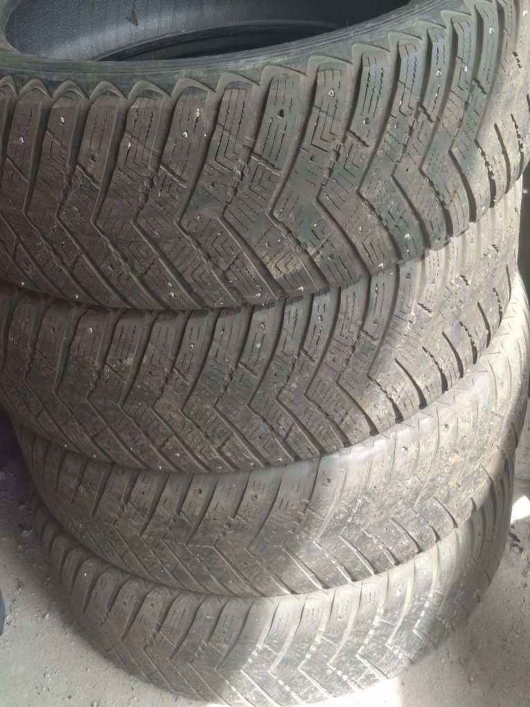 Шины Goodyear б/у
