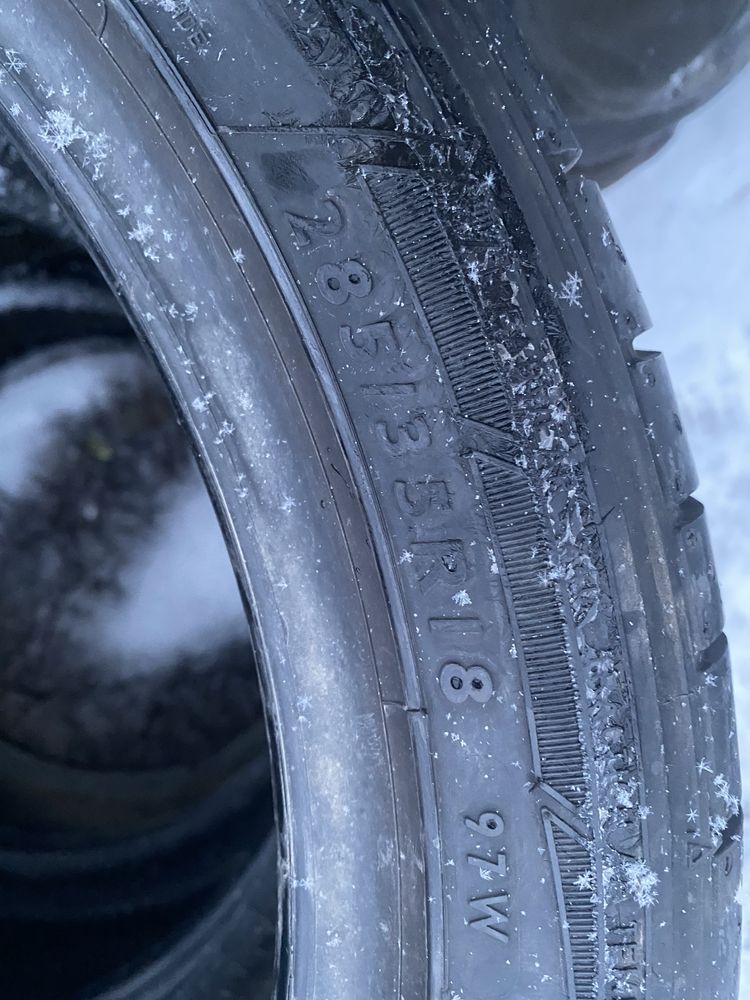 Пара летние шины 285/35/18 285/35R18 Dunlop.