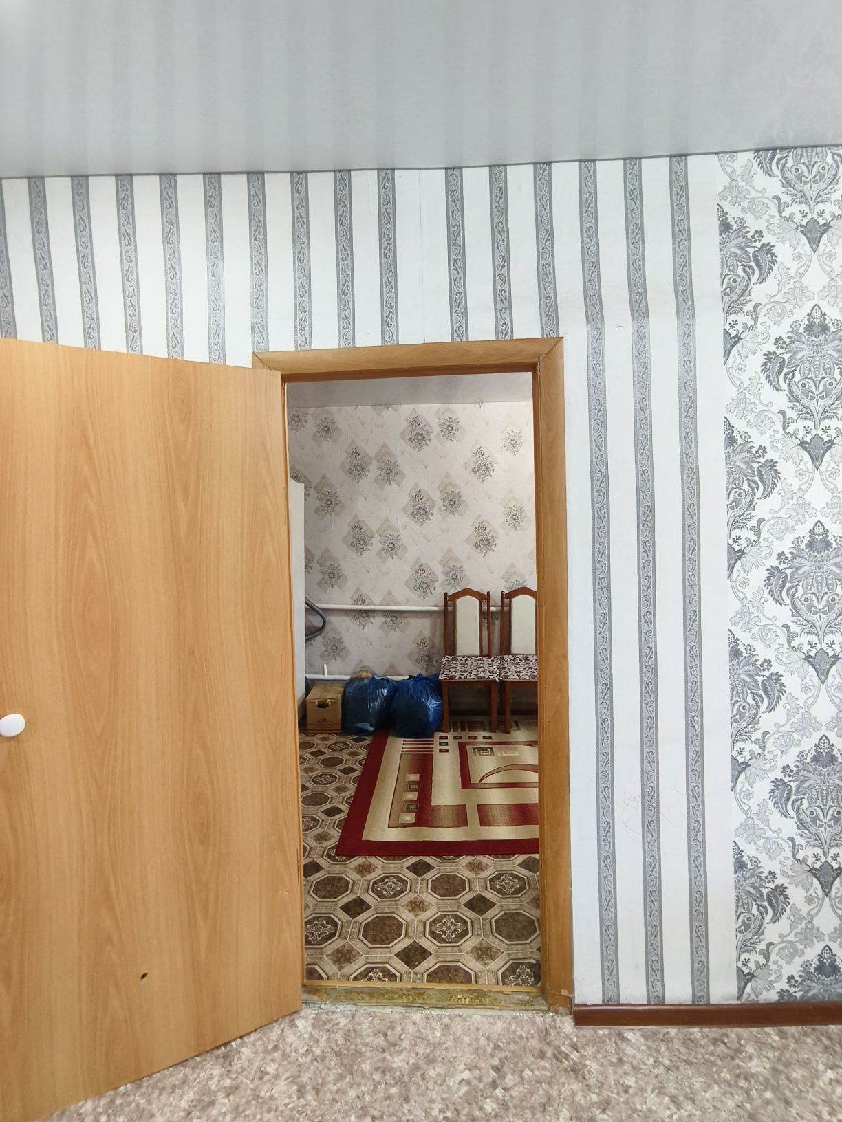 Срочно продается дом на земле.