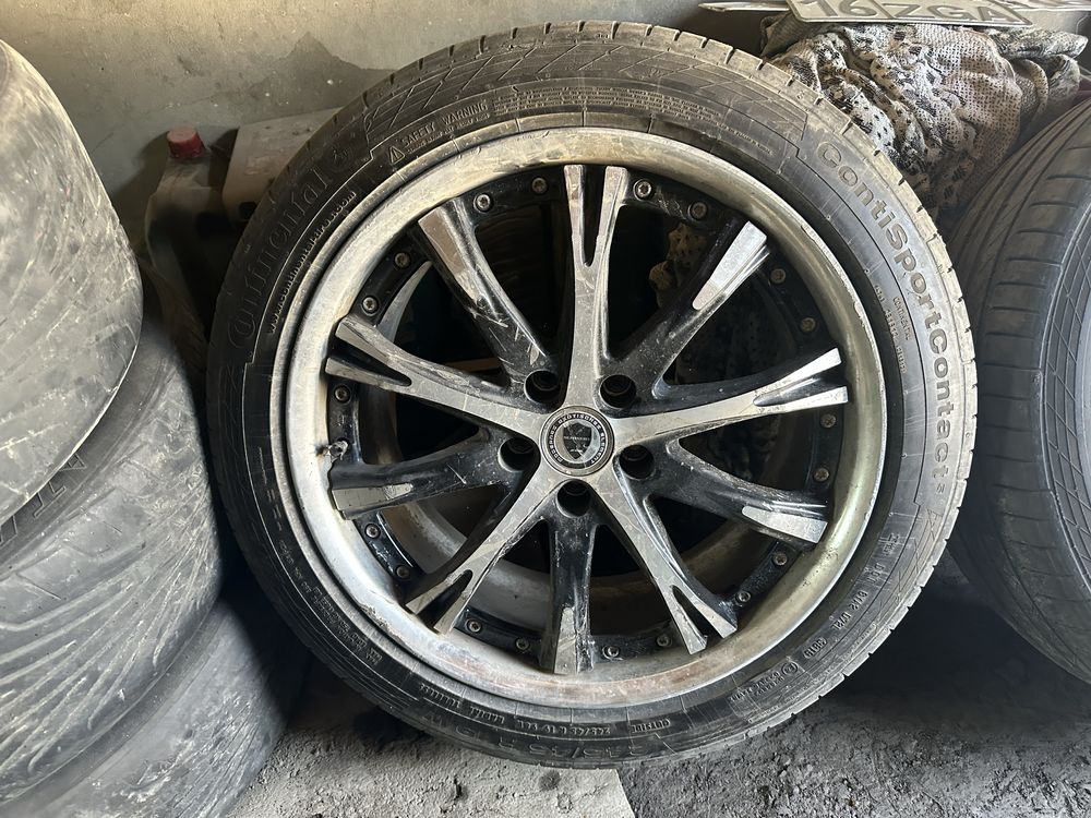 Продам диски с резиной 245/45/19 на диски с резиной на 17
