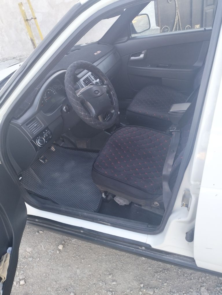 Приора универсал
