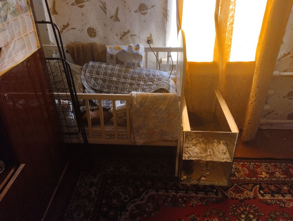 Продам кроватку б/у