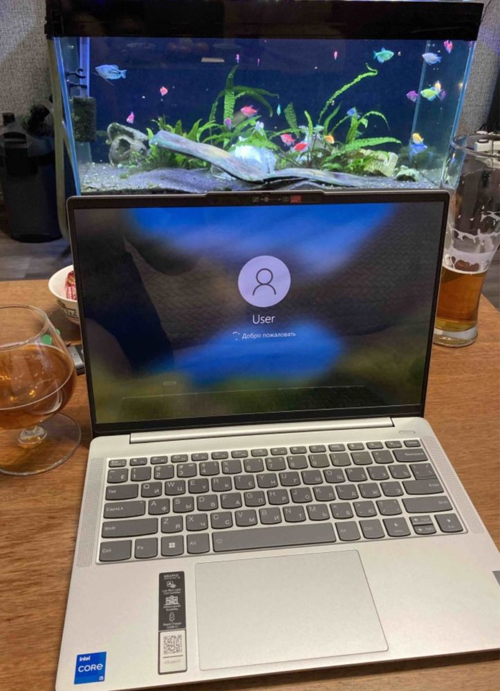 Ноутбук IdeaPad 5 (цена на каспий 400К)