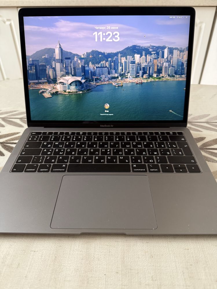 MacBook air 13 (2019)