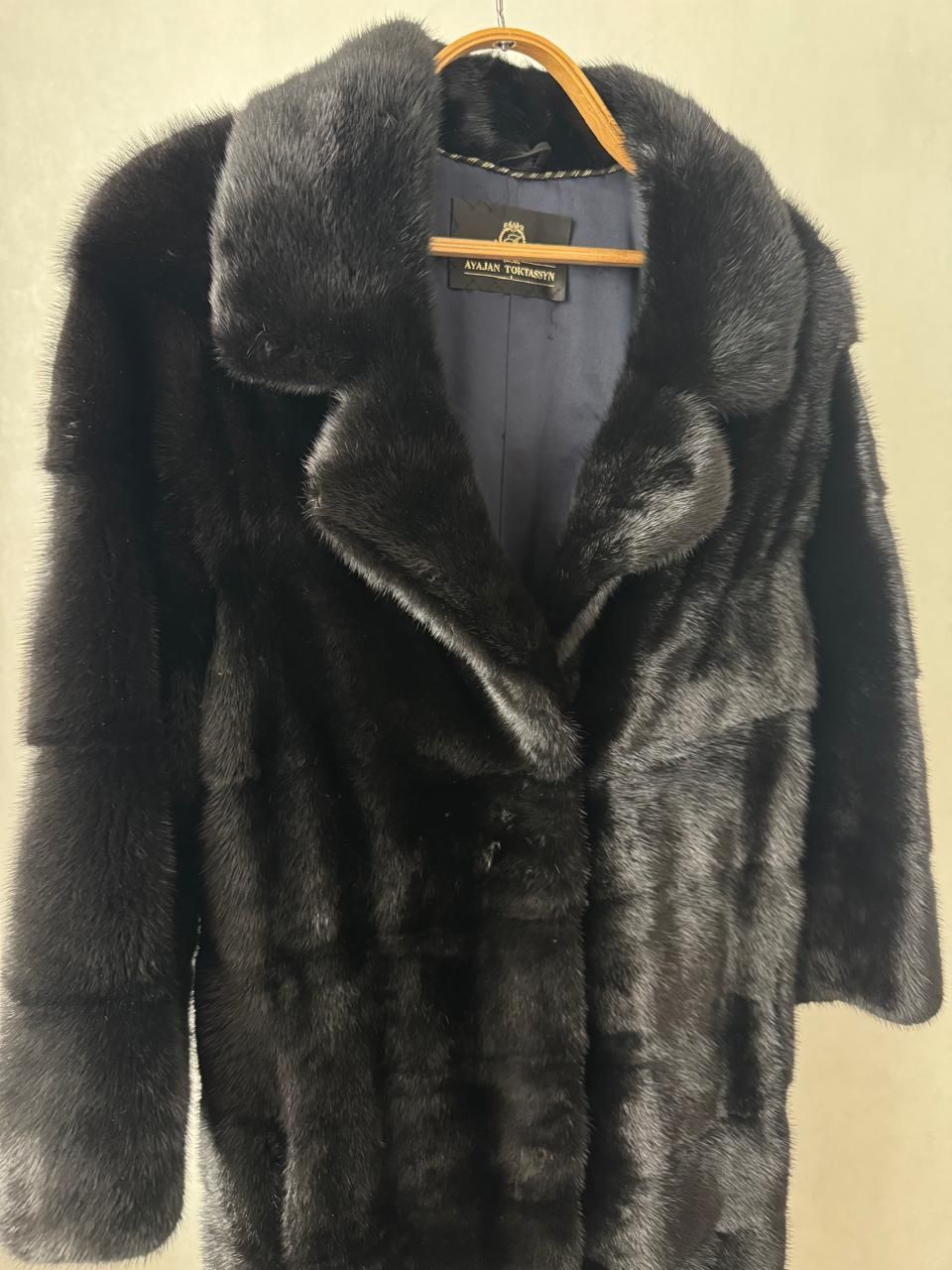 Продам Шубу Норковую