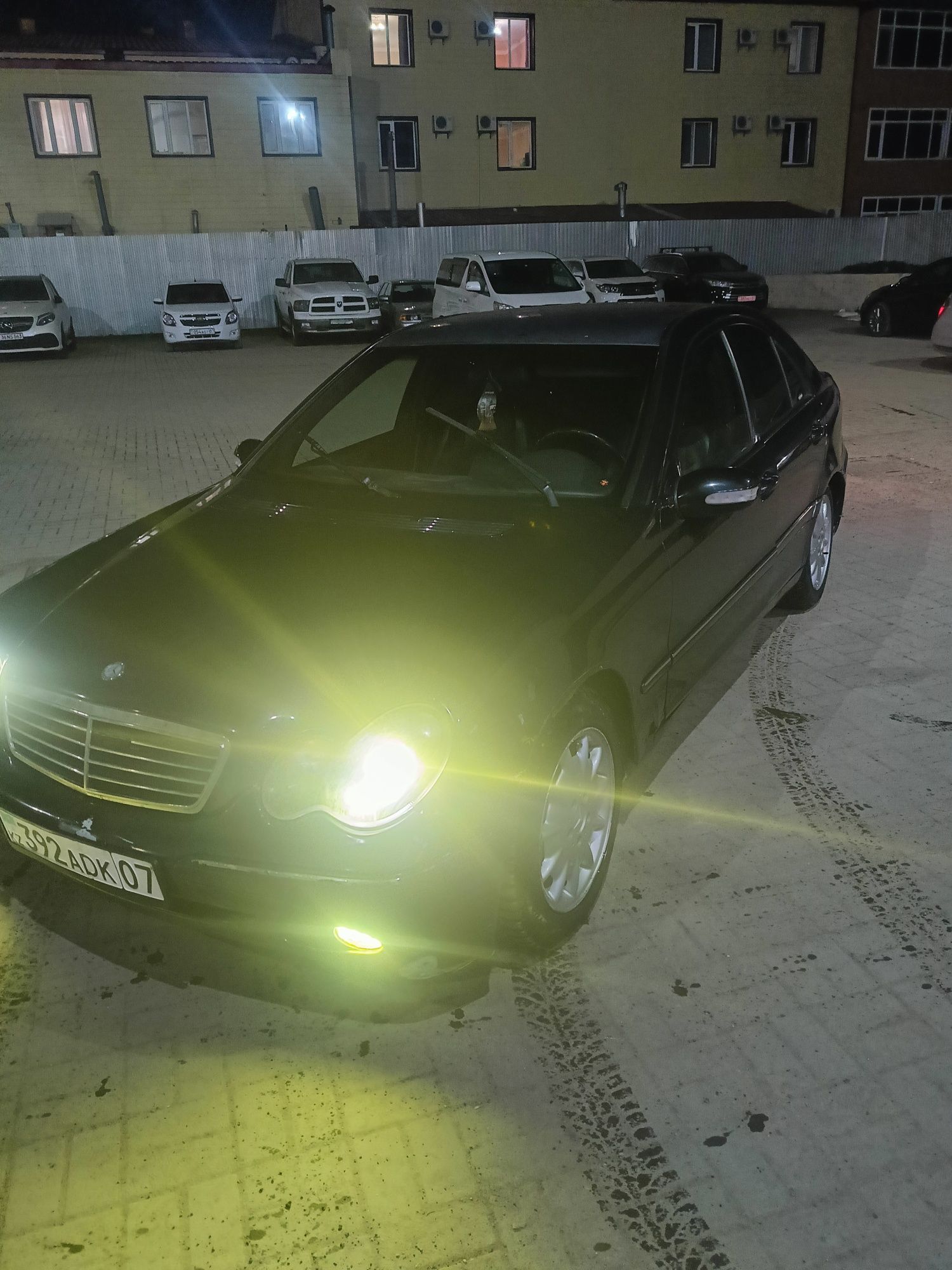 Mercedes c320  Мерседес