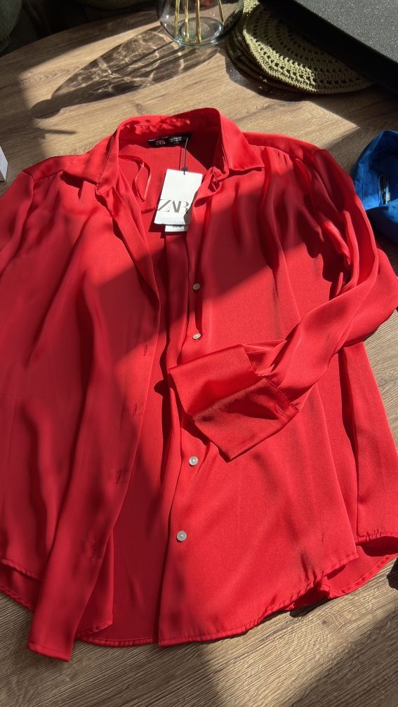 Продам вещи Zara  новые и б/у