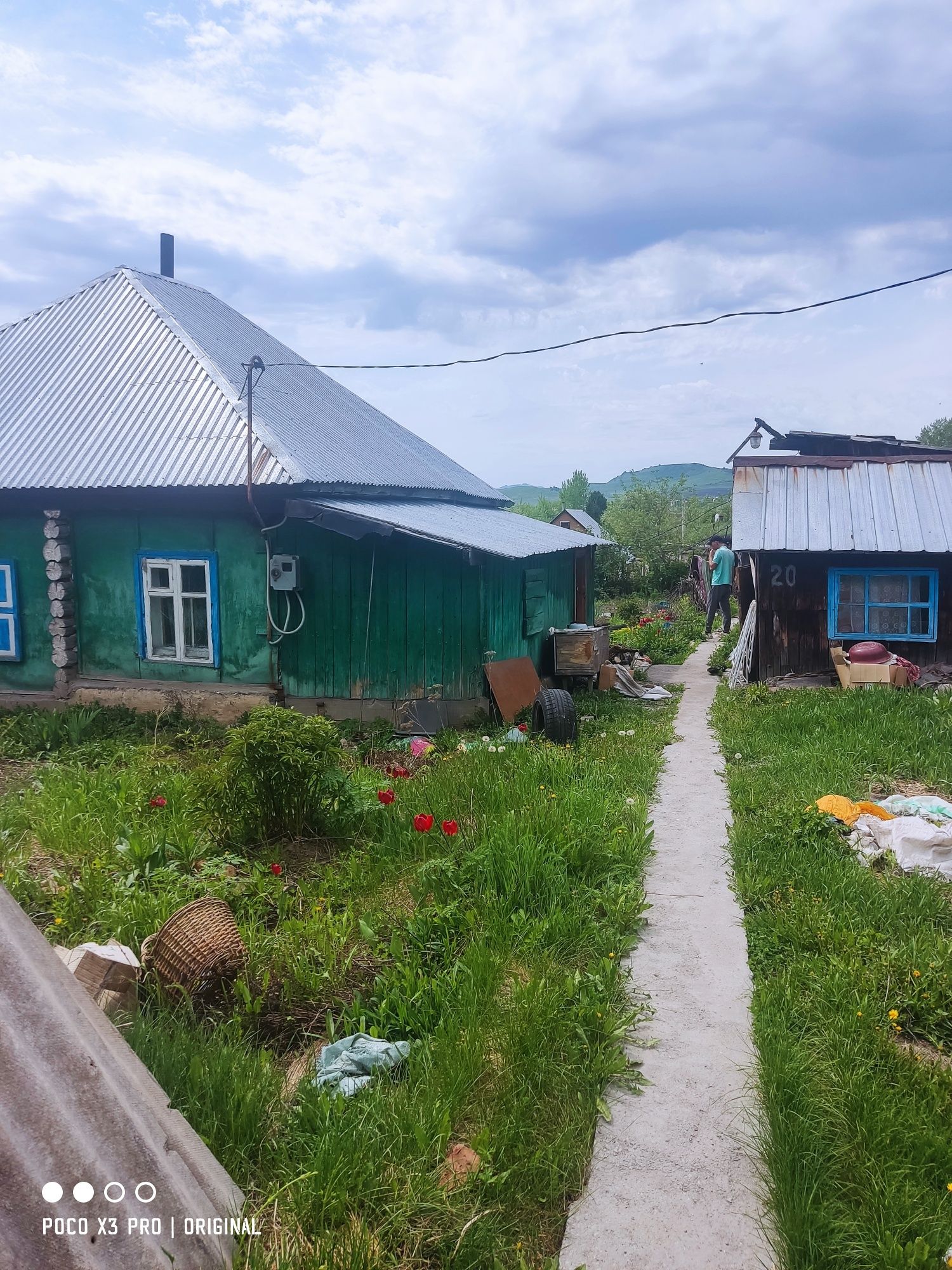 Продам дачу площадью 0,082 га (баня, 4 сарая, и т.д. в описании.)
