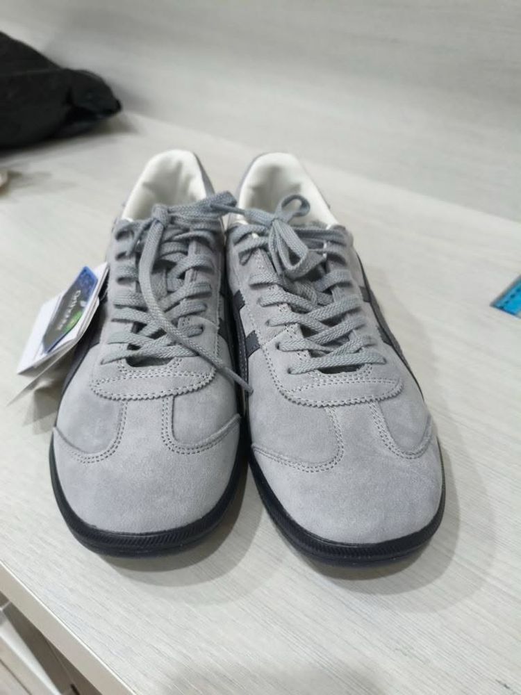 Продам Asics Onitsuka tiger tokuten grey