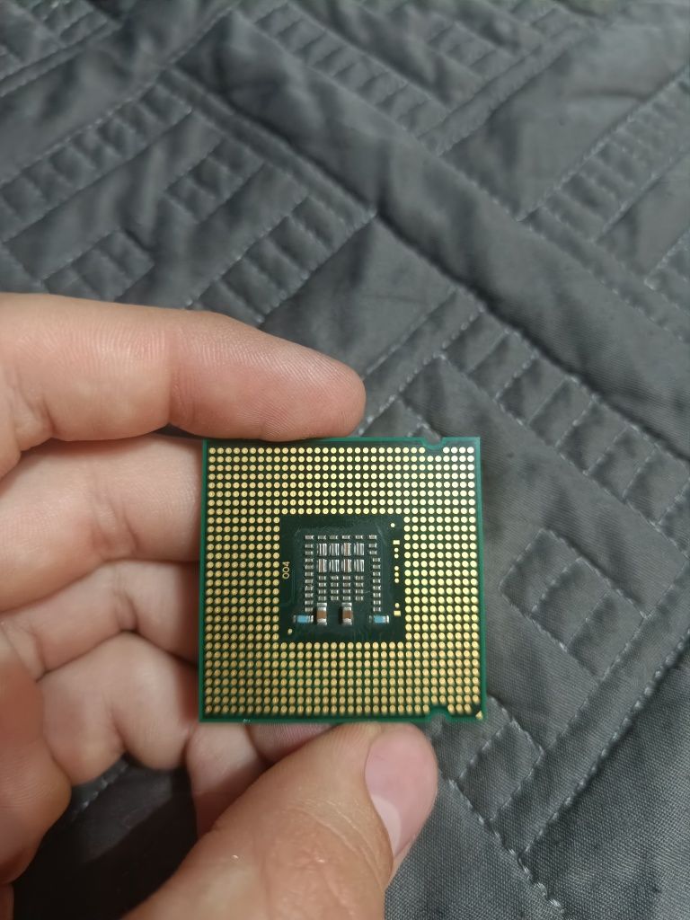 Продаю процессор Intel Pentium E5700