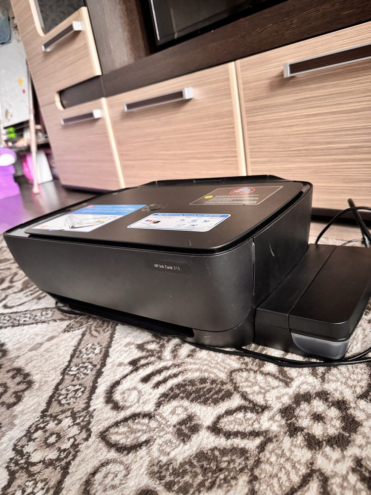 Продам принтер HP