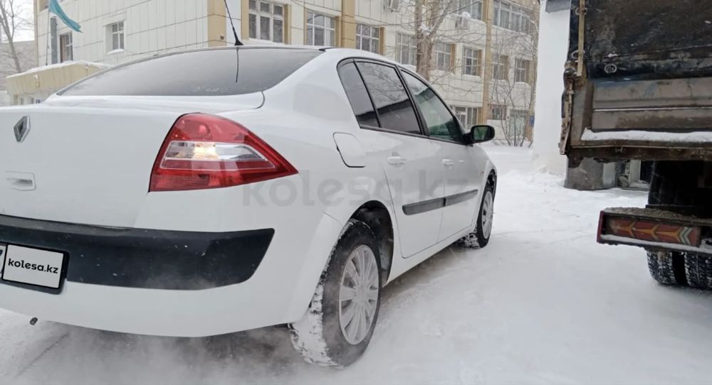 Продам машину Renault Megane, 2005 года