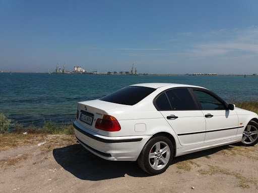 Продам оригинальные легкосплавные диски 140 стиль на автомашину BMW 3