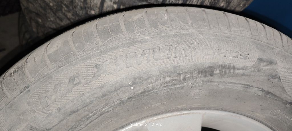 Продам диски с шинами