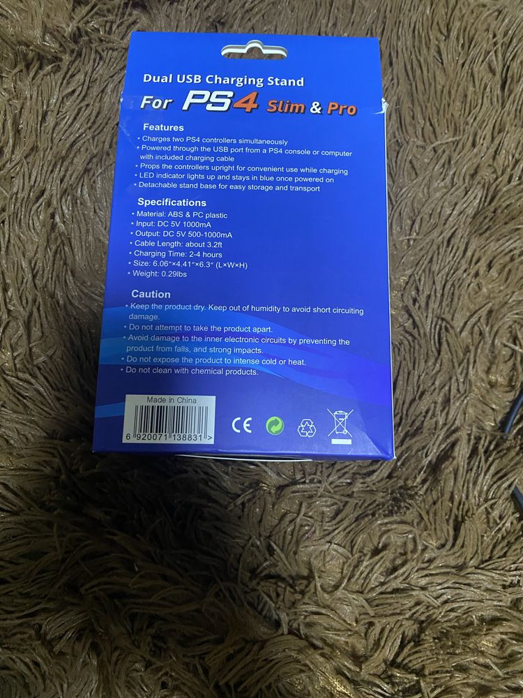Продам зарядку от PlayStation Pro 4 в хорошем состоянии