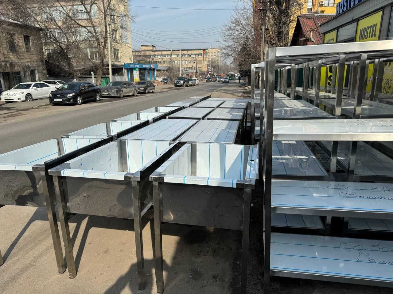 Стол разделочный  стеллаж кухонное оборудование мойка сушилка нержавей