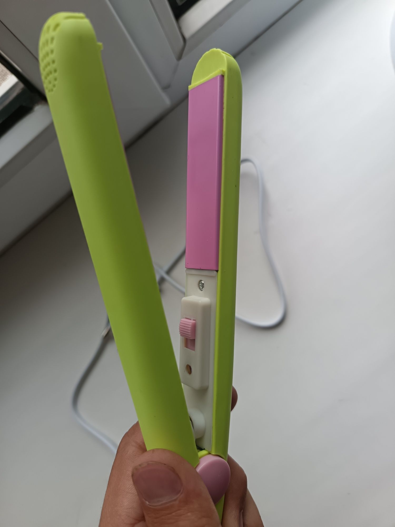 MRM-POWER MRM-2202 утюжок