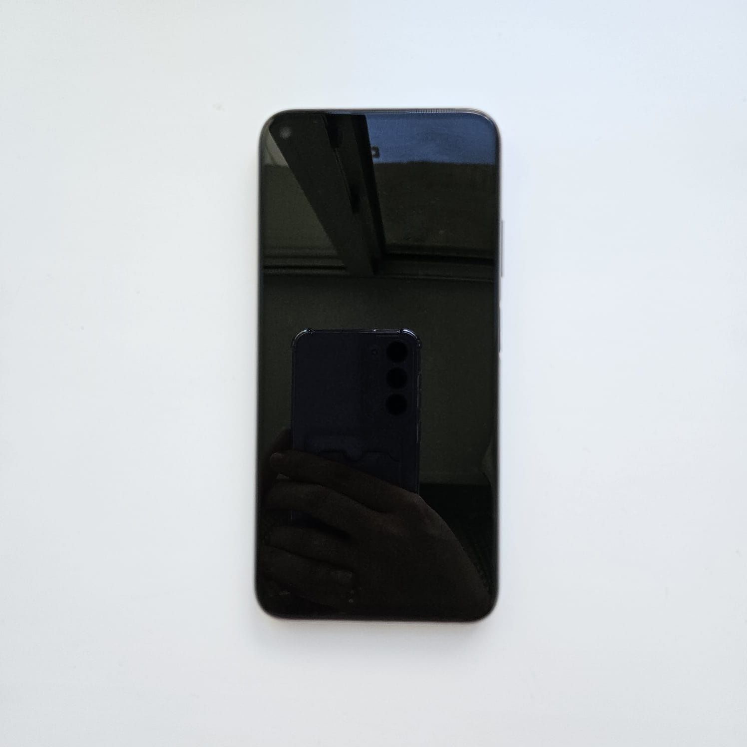 Продам смартфон Huawei P40 lite
