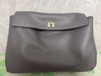 Трендовая сумка Balenciaga серая